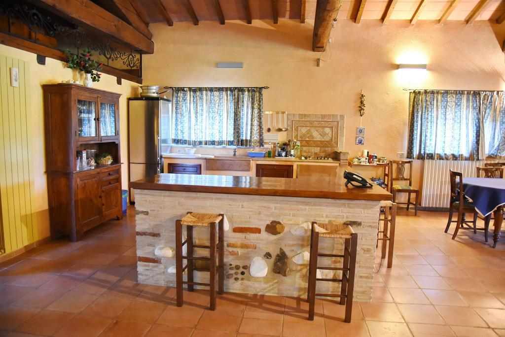 Casa Vacanze Vigna Di Valle Bracciano  Zimmer foto