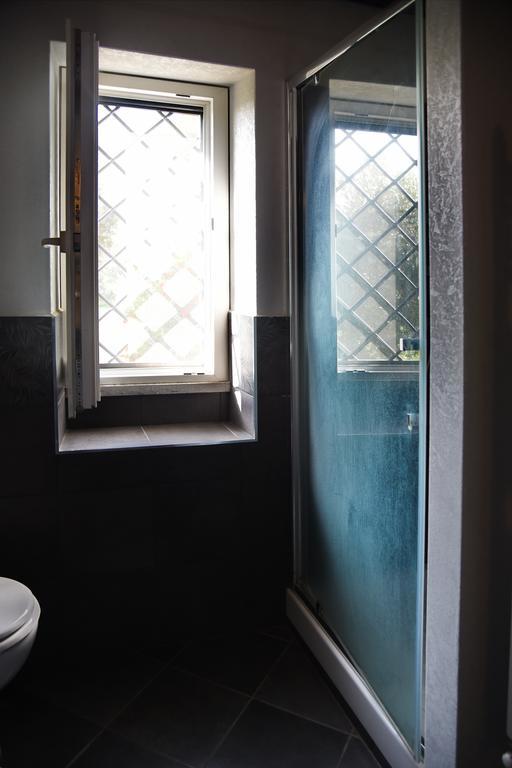 Casa Vacanze Vigna Di Valle Bracciano  Zimmer foto