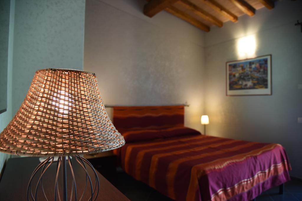 Casa Vacanze Vigna Di Valle Bracciano  Zimmer foto