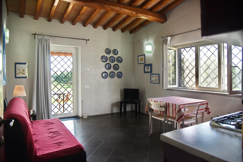 Casa Vacanze Vigna Di Valle Bracciano  Zimmer foto