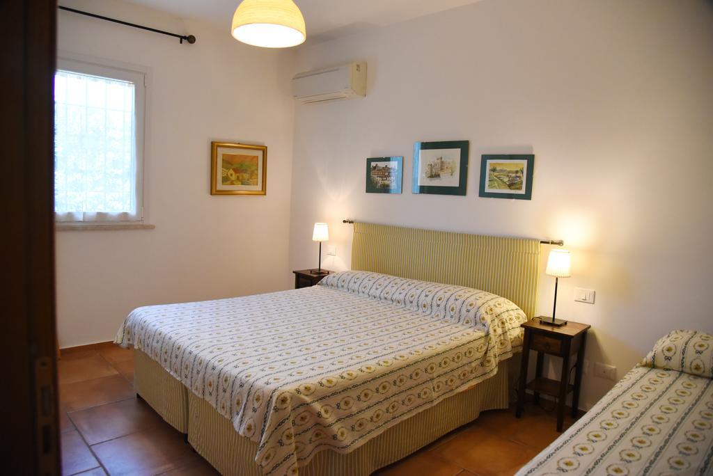 Casa Vacanze Vigna Di Valle Bracciano  Zimmer foto