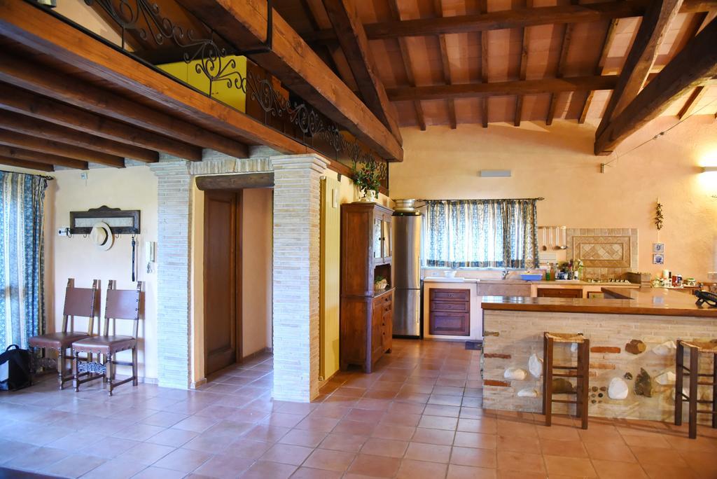 Casa Vacanze Vigna Di Valle Bracciano  Zimmer foto
